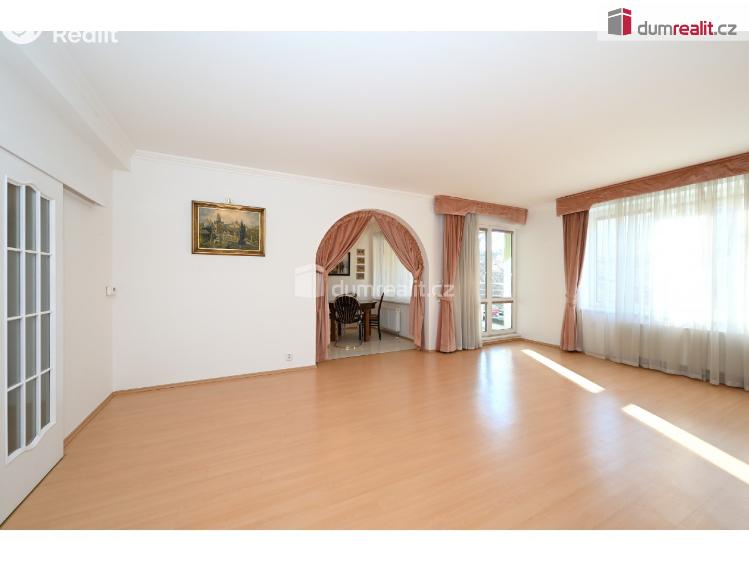 Prodej bytu 3+1 Praha, náměstí Josefa Machka 1218 č. 5