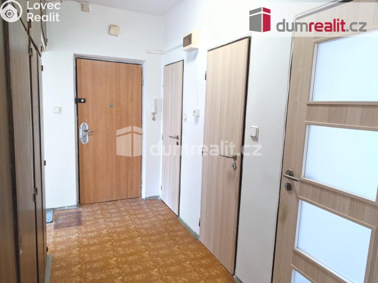 Prodej bytu 3+1 Praha, Přistoupimská 432 č. 20