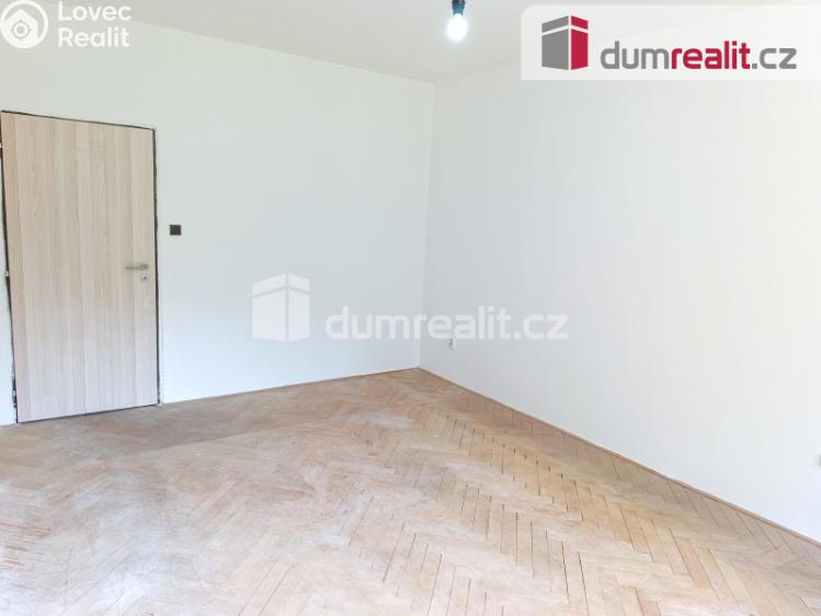 Prodej bytu 3+1 Praha, Přistoupimská 432 č. 17