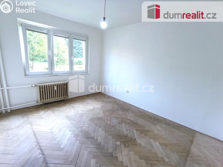 Prodej bytu 3+1 Praha, Přistoupimská 432 č. 10