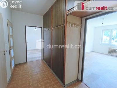 Prodej bytu 3+1 Praha, Přistoupimská 432 č. 19