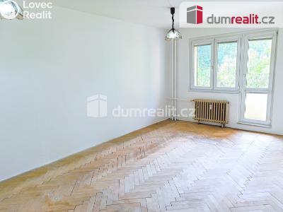 Prodej bytu 3+1 Praha, Přistoupimská 432 č. 4