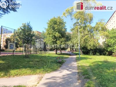 Prodej bytu 3+1 Praha, Přistoupimská 432 č. 27