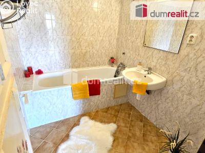 Prodej bytu 1+1 Chlumec, Stradovská 385 č. 7