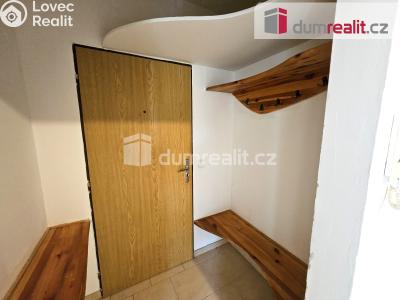 Prodej bytu 1+1 Chlumec, Stradovská 385 č. 9