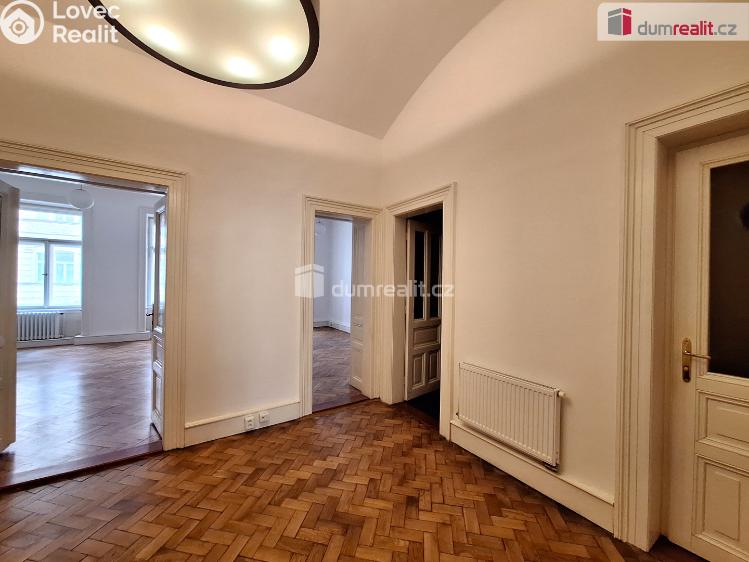 Pronájem kanceláře Praha, Plaská 622 č. 1