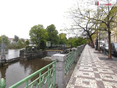 Pronájem kanceláře Praha, Plaská 622 č. 22