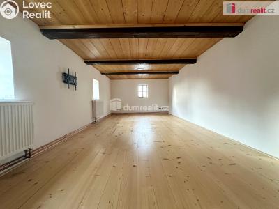 Pronájem rodinného domu Ploskovice č. 10