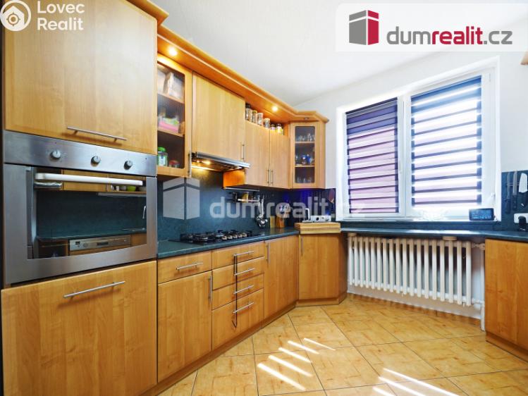 Prodej rodinného domu Tišice, Marie Podvalové 285 č. 2