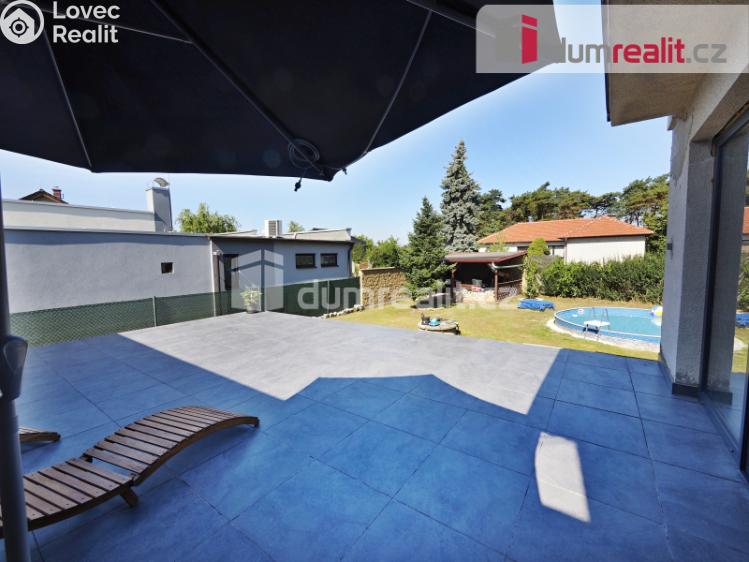 Prodej rodinného domu Tišice, Marie Podvalové 285 č. 4