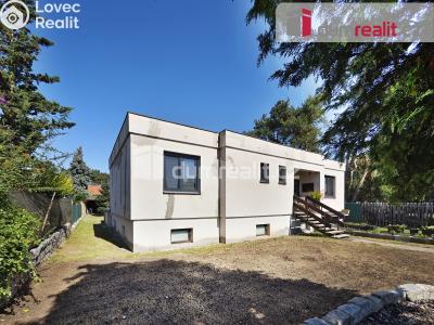 Prodej rodinného domu Tišice, Marie Podvalové 285 č. 22