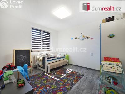 Prodej rodinného domu Tišice, Marie Podvalové 285 č. 26