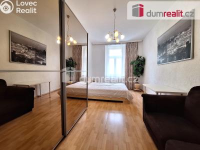 Prodej bytu 4+1 Praha, K Botiči 1493 č. 1