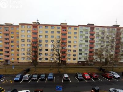 Pronájem bytu 2+1 Ostrov, Jungmannova 682 č. 25