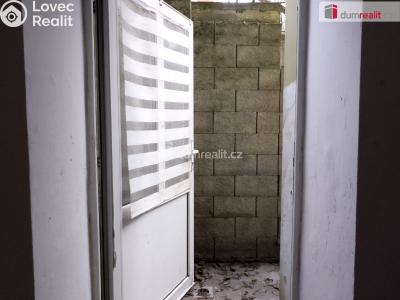 Prodej bytu 1+1 Karlovy Vary, Svahová 986 č. 6