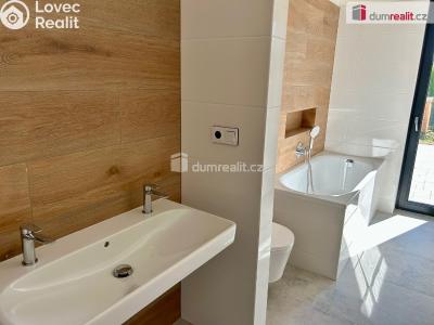 Prodej rodinného domu Loket č. 11