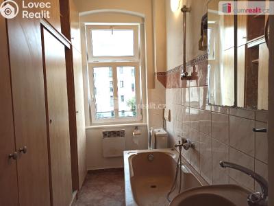 Prodej bytu 2+1 Karlovy Vary, Kolmá 771 č. 13