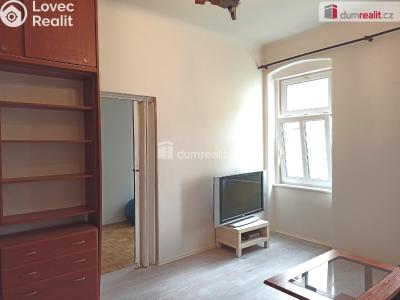 Prodej bytu 2+1 Karlovy Vary, Kolmá 771 č. 19