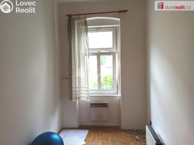 Prodej bytu 2+1 Karlovy Vary, Kolmá 771 č. 21