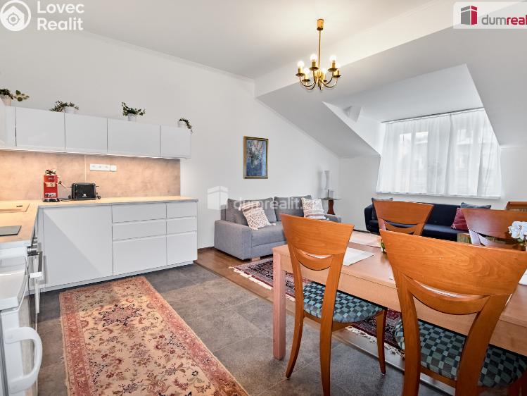 Prodej bytu 3+KK Karlovy Vary, Vřídelní 133 č. 2