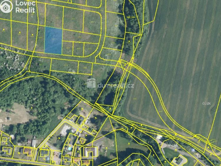 Prodej stavebního pozemku Ostrov č. 1