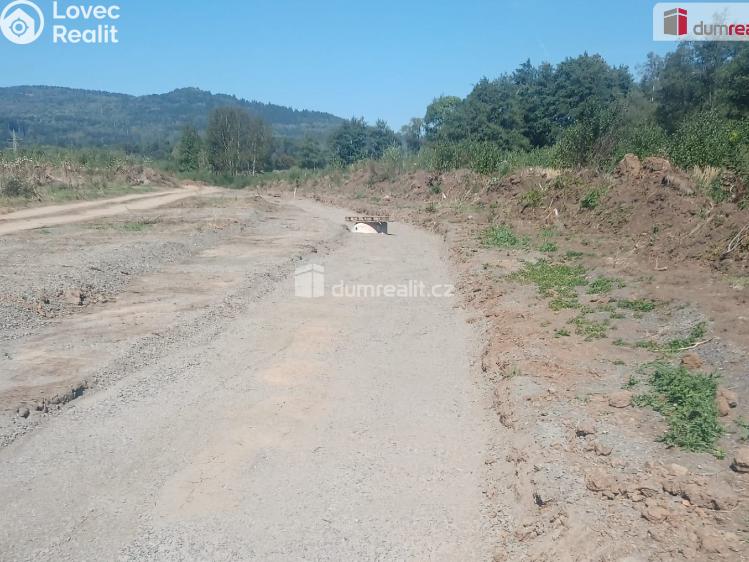 Prodej stavebního pozemku Ostrov č. 5