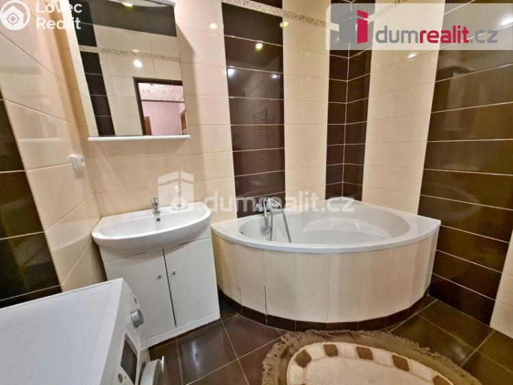 Prodej bytu 4+1 Praha, Kazašská 1425 č. 15