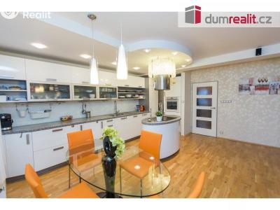 Prodej bytu 4+KK Praha, Jaromíra Vejvody 1399 č. 3