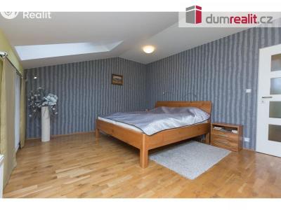 Prodej bytu 4+KK Praha, Jaromíra Vejvody 1399 č. 18