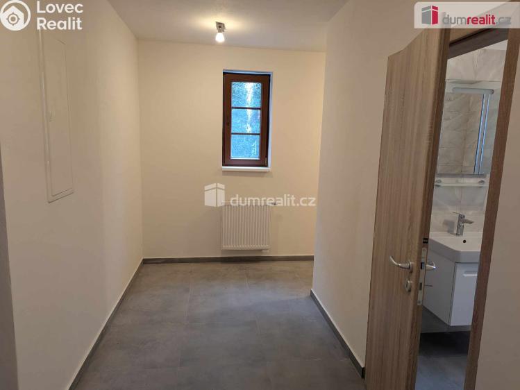 Pronájem bytu 2+KK Praha, Jeseniova 1538 č. 5
