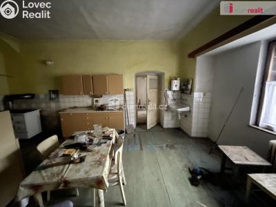 Prodej rodinného domu Drahenice č. 12