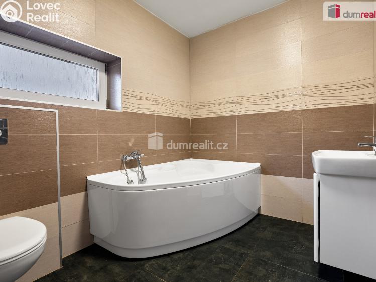 Prodej rodinného domu Nové Sedlo, Loketská 107 č. 3