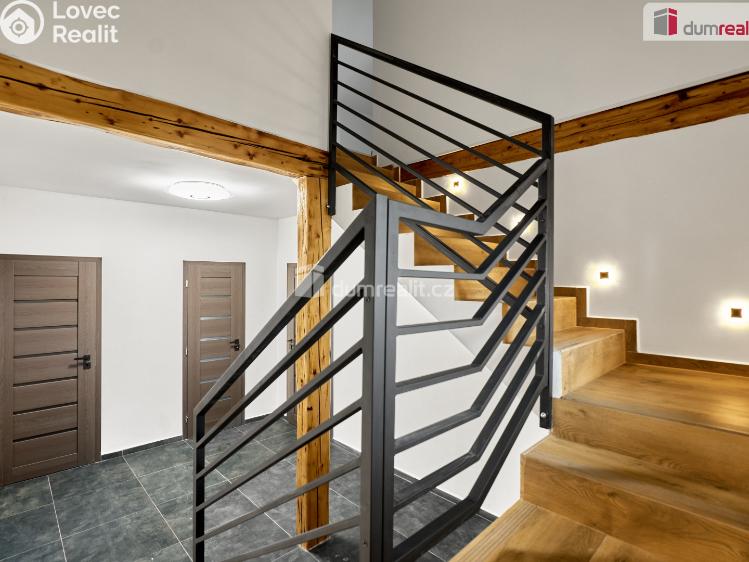 Prodej rodinného domu Nové Sedlo, Loketská 107 č. 4