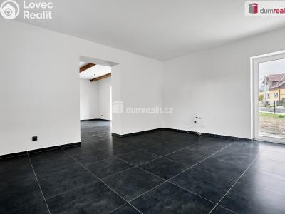 Prodej rodinného domu Nové Sedlo, Loketská 107 č. 9