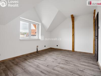 Prodej rodinného domu Nové Sedlo, Loketská 107 č. 15