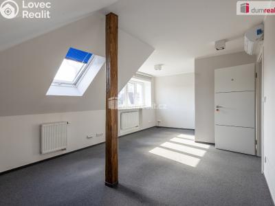 Prodej rodinného domu Praha, Pomněnková 1256 č. 2