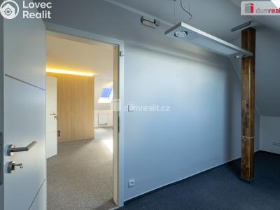 Prodej rodinného domu Praha, Pomněnková 1256 č. 4