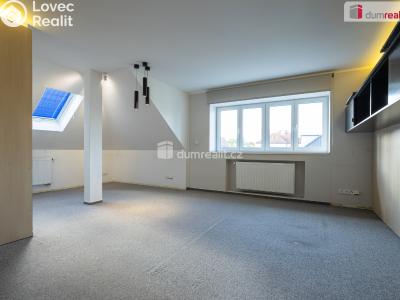 Prodej rodinného domu Praha, Pomněnková 1256 č. 6