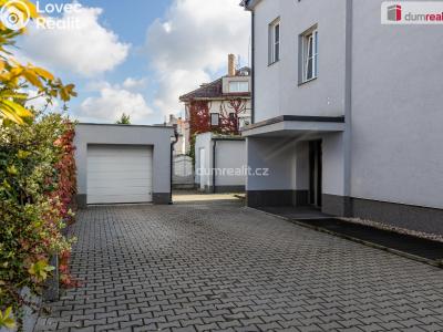 Prodej rodinného domu Praha, Pomněnková 1256 č. 14