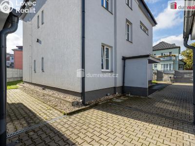 Prodej rodinného domu Praha, Pomněnková 1256 č. 15