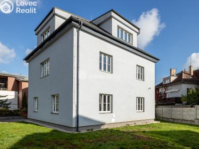 Prodej rodinného domu Praha, Pomněnková 1256 č. 21