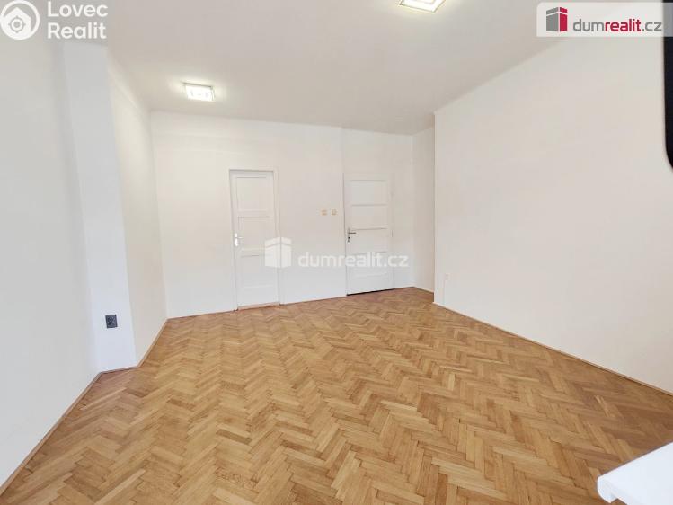 Pronájem bytu 2+KK Praha, Vrázova 535 č. 11