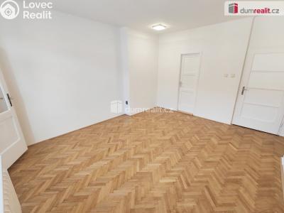 Pronájem bytu 2+KK Praha, Vrázova 535 č. 12