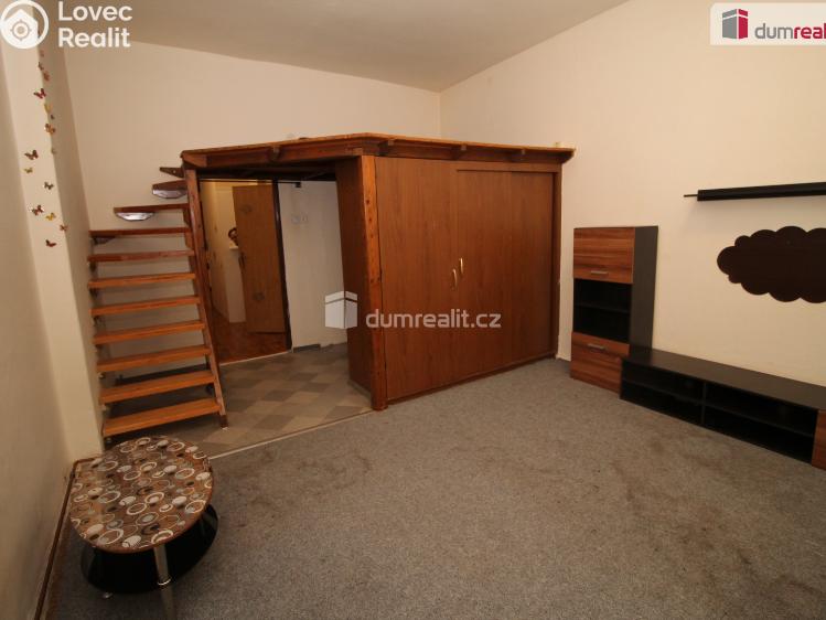 Pronájem bytu 1+1 Karlovy Vary, Lad. Koubka 413 č. 1