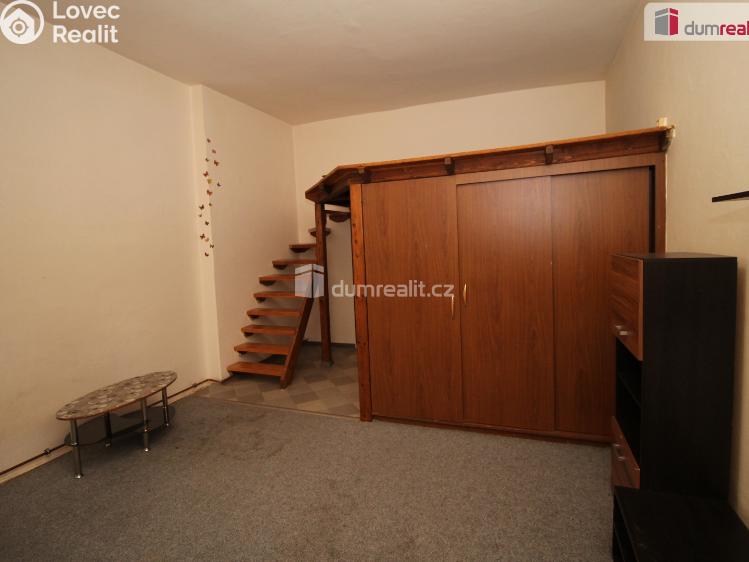 Pronájem bytu 1+1 Karlovy Vary, Lad. Koubka 413 č. 3