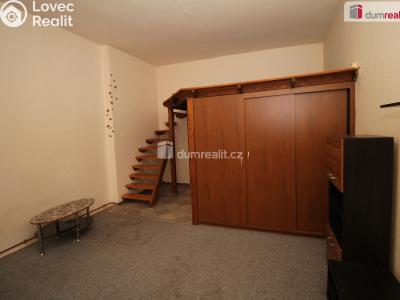 Pronájem bytu 1+1 Karlovy Vary, Lad. Koubka 413 č. 3