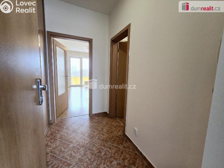 Pronájem bytu 1+KK Praha, Sicherova 1601 č. 2