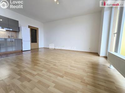 Pronájem bytu 1+KK Praha, Sicherova 1601 č. 7