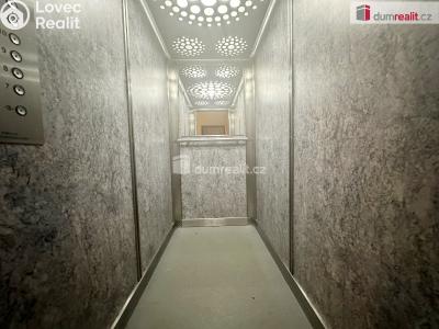 Prodej bytu 1+KK Praha, Nad lesním divadlem 1115 č. 7