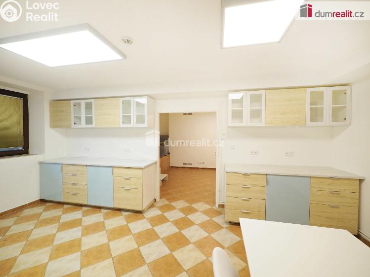 Pronájem obchodního prostoru Roudnice nad Labem, třída T. G. Masaryka 0 č. 4